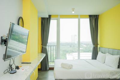 Studio Apartment at Tree Park City BSD Apartment By Travelio