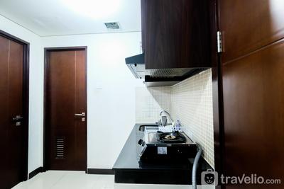Apartemen Sky Terrace - 1BR Sky Terrace Lagoon Condo Apartment near Daan Mogot Mall By Travelio