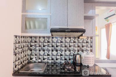 Apartemen Green Pramuka City - Warm and Cozy 2BR Green Pramuka City Apartment near Mall By Travelio