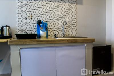 Apartemen Parkland Avenue - Minimalist and Posh Studio Parkland Avenue Apartment By Travelio