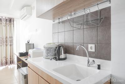 Apartemen Belmont Residence Puri - Minimalist and Comfort Studio at Belmont Residence Puri Apartment By Travelio