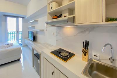 Apartemen Tokyo Riverside PIK 2 - Cozy and Well Furnished Studio Tokyo Riverside PIK 2 Apartment By Travelio