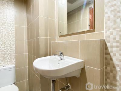 Apartemen Enviro - Unfurnished Studio with AC at 10th Floor at Enviro Apartment By Travelio