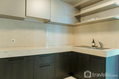 Apartemen St. Moritz Puri - Unfurnished 2BR with AC at 7th Floor St. Moritz Apartment with City View By Travelio