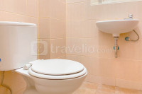 Apartemen Dave - Good Unfurnished Studio with AC at Apartment Dave By Travelio