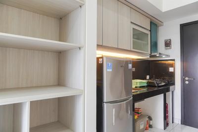 Apartemen Casa de Parco - Comfy and Simply Look Studio Casa de Parco Apartment By Travelio