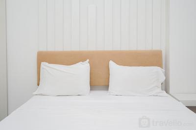Apartemen Green Lake View - Simple Studio at Green Lake View Ciputat Apartment By Travelio