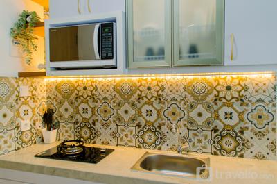 Apartemen B Residence - Cozy Stay Studio Apartment at B Residence near AEON Mall By Travelio