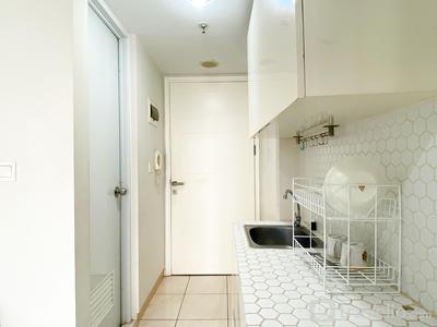 Apartemen Springlake Summarecon Bekasi - Modern and Nice Studio at Springlake Summarecon Bekasi Apartment By Travelio