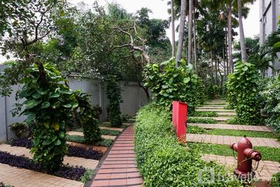 Apartemen Permata Hijau Residence - Spacious and Elegant 3BR Apartment at Permata Hijau Residence By Travelio