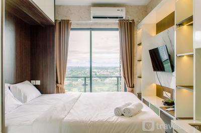 Modern and Cozy Studio at Sky House BSD Apartment By Travelio