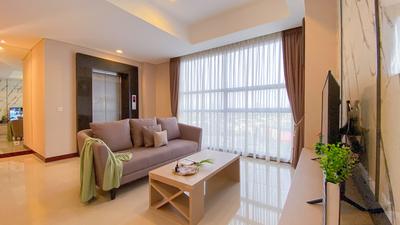 Apartemen The Kencana Residence - Spacious and Homey 2BR Apartment with Private Lift at The Kencana Residence By Travelio