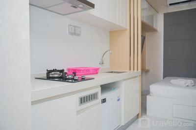 Apartemen Sky House BSD - Comfort and Simply Look Studio Apartment at Sky House BSD By Travelio