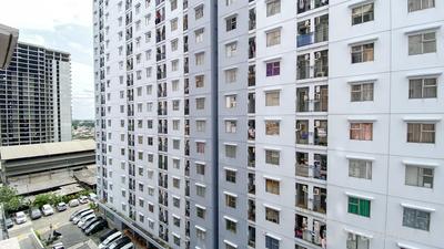 Apartemen Green Park View - Homey and Tidy Studio Green Park View Apartment By Travelio