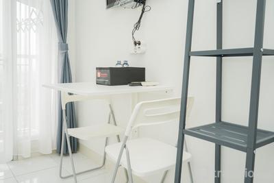 Apartemen Emerald Bintaro - Emerald Bintaro Studio Apartment near British School By Travelio