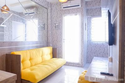 Apartemen Puncak Dharmahusada - Relaxing and Serene 2BR Apartment at Puncak Dharmahusada By Travelio