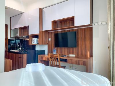 Apartemen Capitol Park Residence - Modern and Comfort Studio Room Apartment at Capitol Park Residence By Travelio