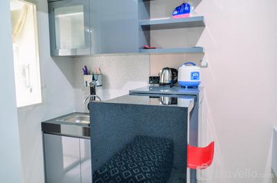 Apartemen Green Lake View - Chic and Cozy Studio Green Lake View Apartment By Travelio