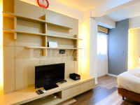 Apartemen Gading Icon - Homey and Cozy Living Studio Gading Icon Apartment By Travelio