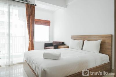 Cozy Stay Studio at The Nest Apartment near Puri By Travelio