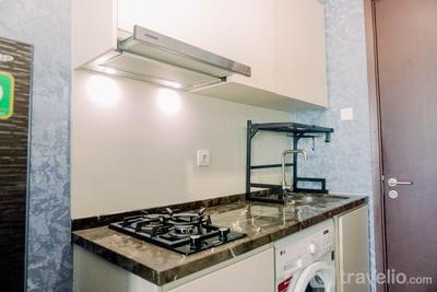 Apartemen Puri Mansion - Elegant and Comfort Living Studio at 9th Floor Puri Mansion Apartment By Travelio
