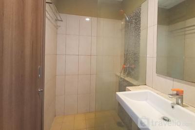 Hotel dan Apartemen Student Park - Elegant and Cozy Studio Student Park Apartment By Travelio