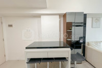 Apartemen Orchard Supermall Mansion - 2BR Connected to Pakuwon Mall at Orchard Supermall Mansion Apartment By Travelio
