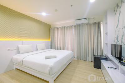 Nice Studio at Sentul Tower Apartment By Travelio