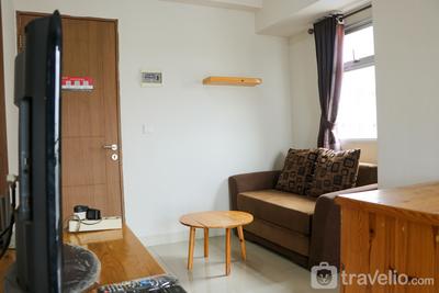 Apartemen Oak Tower - Elegant and Comfortable 2BR at Oak Tower Apartment By Travelio