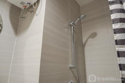 Apartemen West Vista - Comfort and Warm Studio Room at West Vista Apartment By Travelio