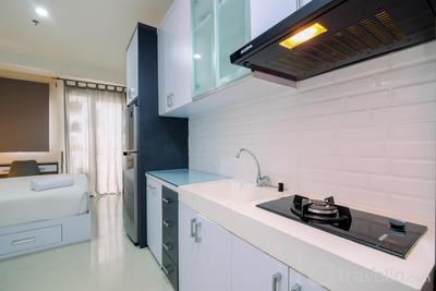 Apartemen Signature Park Grande - Cozy Style and Good Deal Studio Signature Park Grande Apartment By Travelio