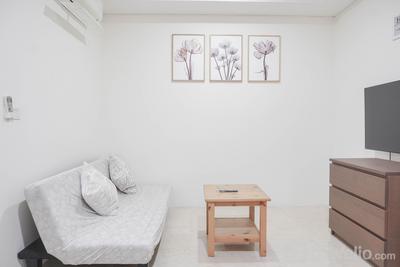 Apartemen L'Avenue Pancoran - Nice and Elegant 1BR at L'Avenue Apartment Pancoran By Travelio
