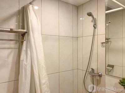 Apartemen The Nest Puri - Comfy and Cozy Design Studio Room The Nest Puri Apartment By Travelio