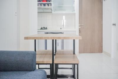 Apartemen Emerald Bintaro - Elegant and Comfy 2BR Emerald Bintaro Apartment By Travelio