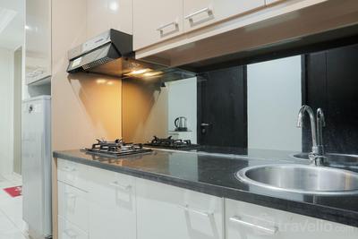 Apartemen Gardenia Boulevard - 2BR Spacious Nice Gardenia Boulevard Apartment By Travelio