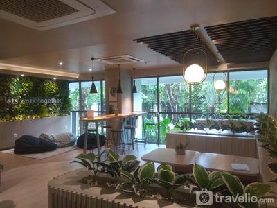 Apartemen LRT City Jatibening - Modern Look and Cozy Studio Apartment at Gateway Park LRT City By Travelio