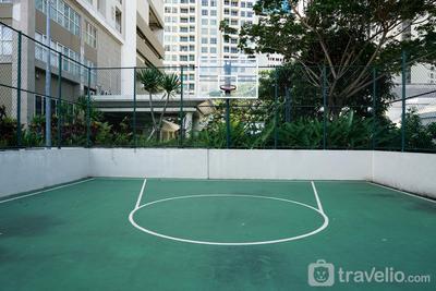 Apartemen Madison Park - Comfortable 2BR Madison Park Apartment By Travelio