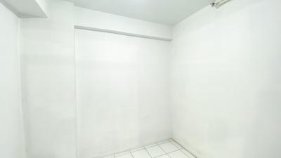 Apartemen Gading Nias Residence - Cozy 2BR Unfurnished Apartment with AC at Gading Nias Residence By Travelio
