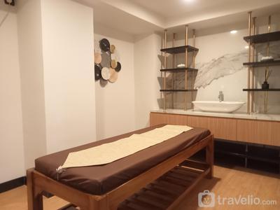 Apartemen Kingland Avenue - Exclusive and Homey 3BR Loft at Kingland Avenue Apartment By Travelio