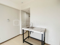 Apartemen Meikarta - Studio Unfurnished with AC at 8th Floor Apartment Meikarta By Travelio