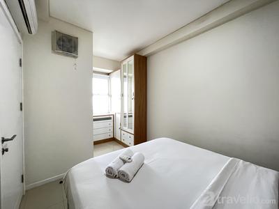 Apartemen Parahyangan Residence - Deluxe 2BR Apartment at Parahyangan Residence By Travelio