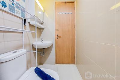 Apartemen B Residence - Fancy and Strategic Studio Apartment at B Residence By Travelio