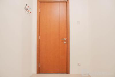 Apartemen Woodland Park Residence - Comfort 1BR Apartment with Study Room at Woodland Park Residence By Travelio