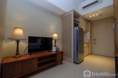 Apartemen Springlake Summarecon Bekasi - Cozy and Strategic Studio at Springlake Summarecon Apartment By Travelio