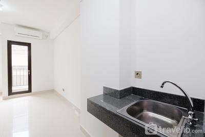 Apartemen Transpark Cibubur - Unfurnished Studio with AC at 12th Floor Transpark Cibubur Apartment By Travelio
