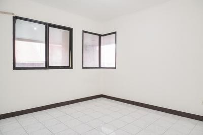 Apartemen Kondominium Rajawali - Unfurnished 1BR With AC at Kondominium Rajawali Apartment By Travelio
