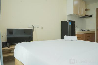 Apartemen B Residence - Studio Apartment with Cozy Design at B Residence By Travelio