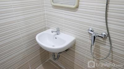 Apartemen Puncak Bukit Golf Surabaya - Studio Semi Furnished with AC at Puncak Bukit Golf Surabaya Apartment By Travelio