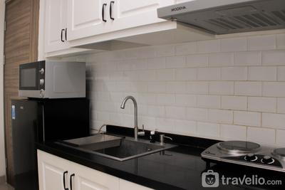 Apartemen Grand Dhika City Jatiwarna - Tranquil and Tidy 1BR Apartment at Grand Dhika City Jatiwarna By Travelio