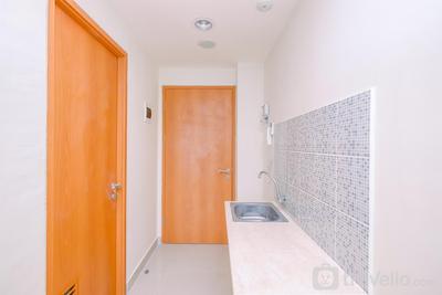 Apartemen Evenciio Margonda - Unfurnished Studio Room with AC at Evenciio Margonda Apartment By Travelio